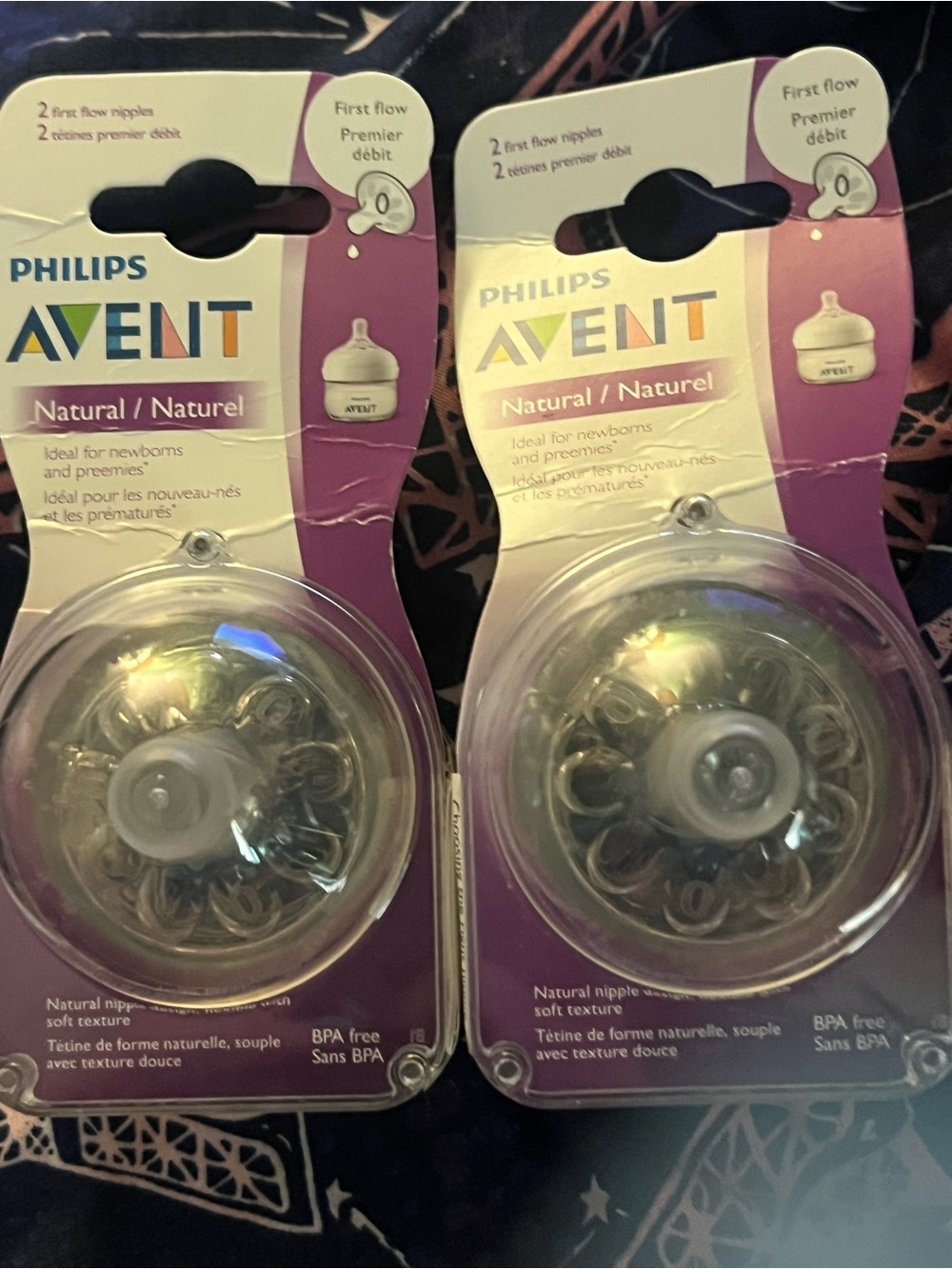 Philips Pacifier Packaging with Black and White Accents
